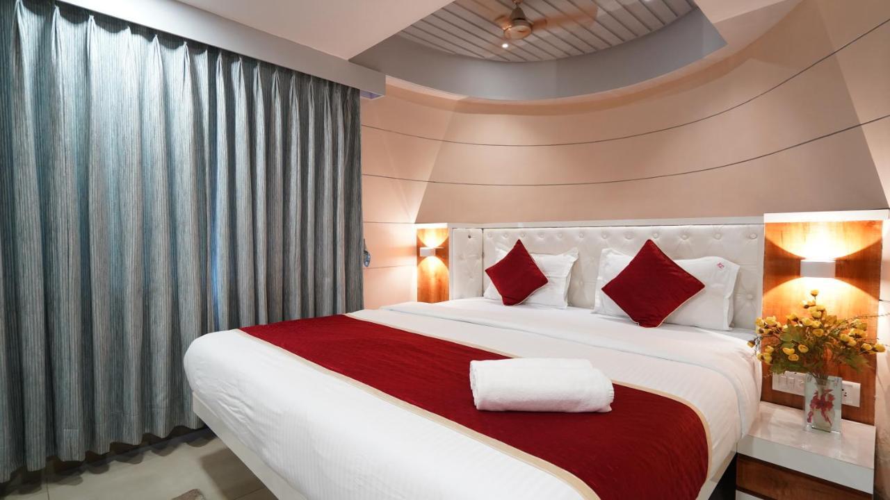 Hotel Jk Regency, Mumbai International エクステリア 写真
