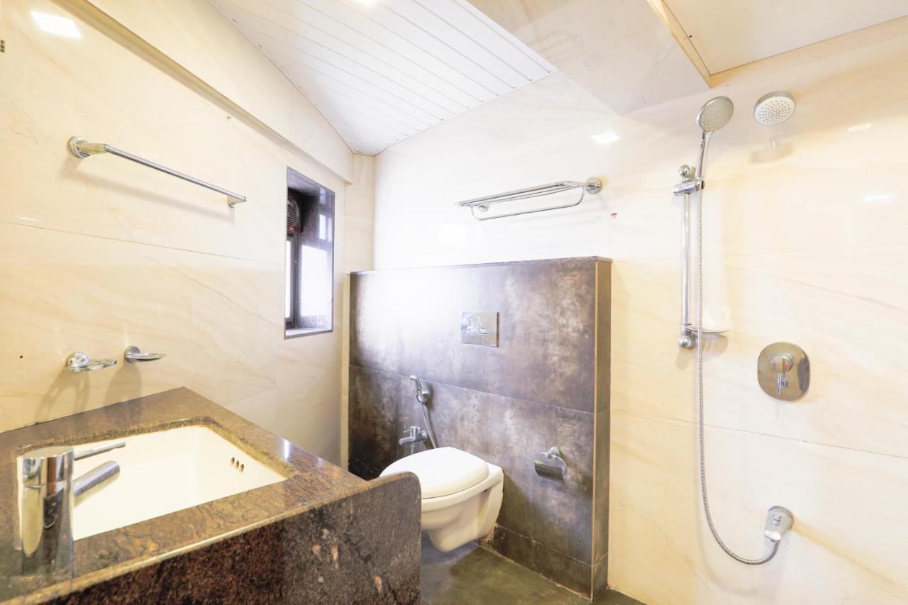 Hotel Jk Regency, Mumbai International エクステリア 写真