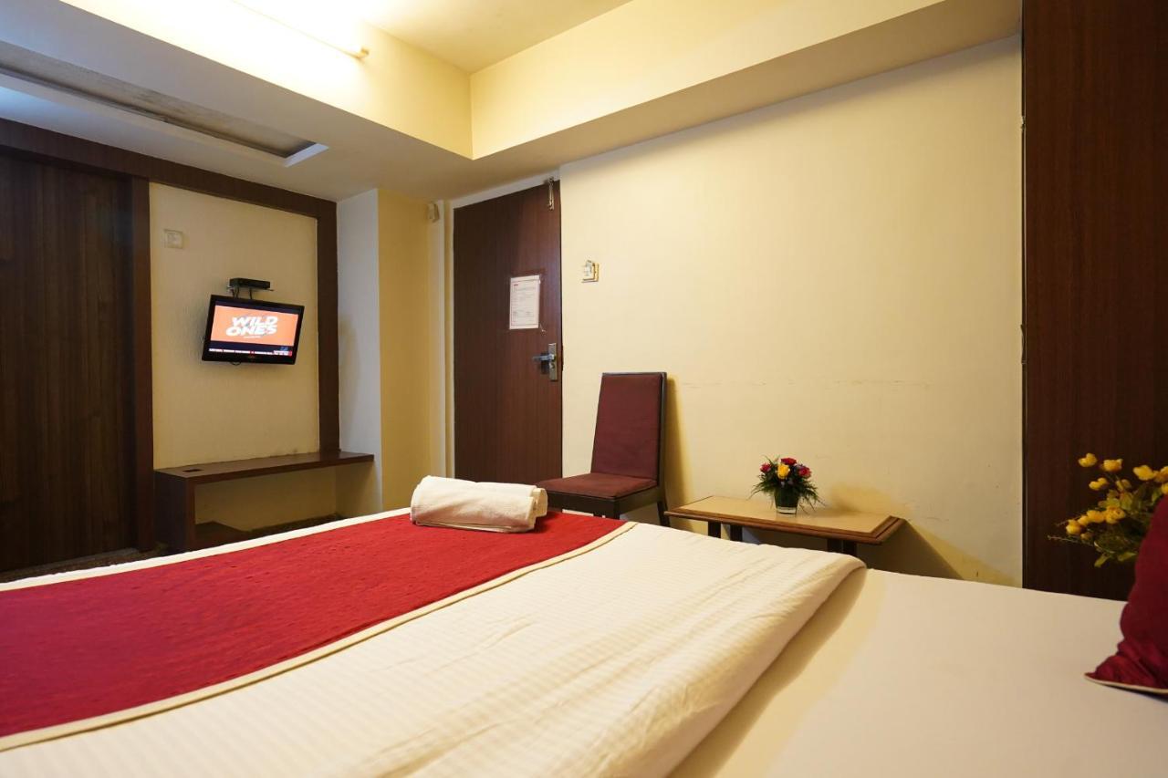Hotel Jk Regency, Mumbai International エクステリア 写真