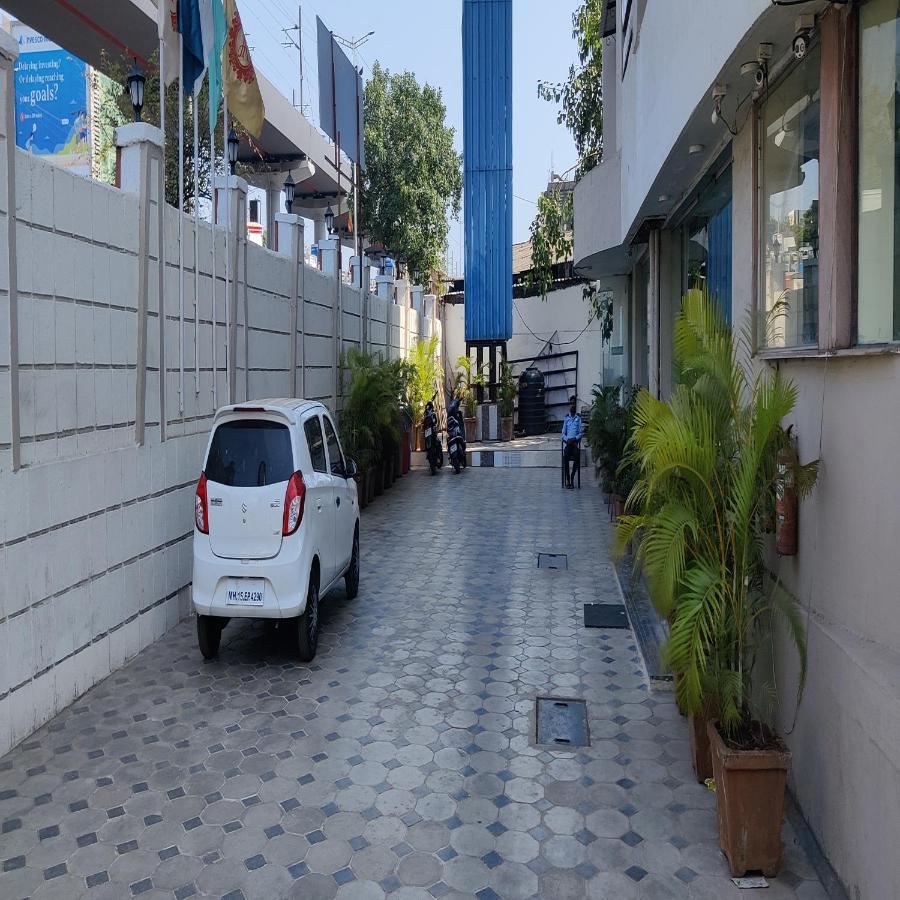 Hotel Jk Regency, Mumbai International エクステリア 写真